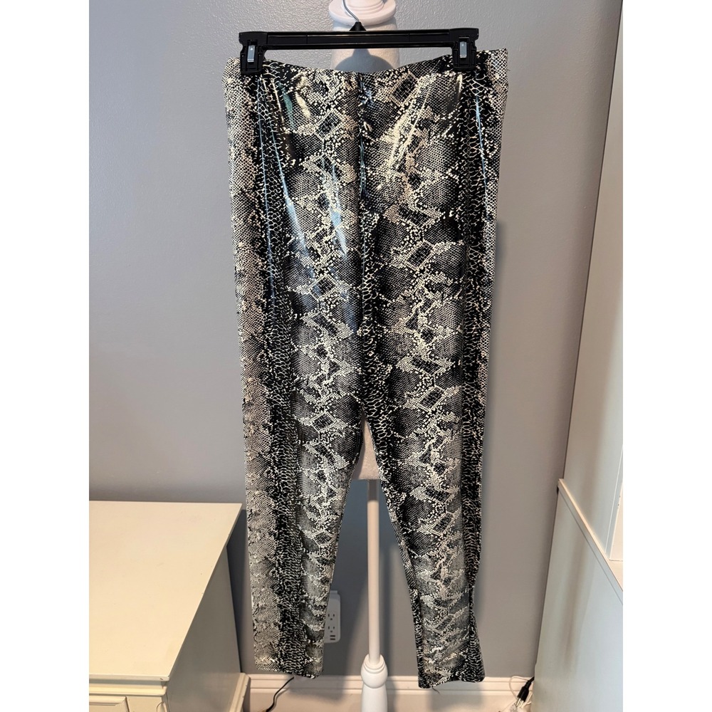PrettyLittleThing Womens Snakeskin Faux Leather Leggings Black White Size 8